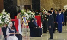 Penghormatan Terakhir Untuk Tiga Prajurit TNI Saat Persemayaman di Bandara Soekarno-Hatta