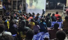Nobar Film Perjuangan dan Pendidikan Bagi Masyarakat di Kampung Keakwa
