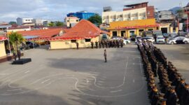 Upacara HUT Bhayangkara ke 80 di Polresta P. Ambon dan PP. Lease