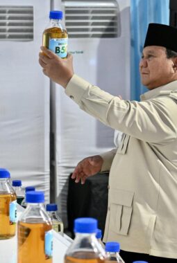 Peluncuran Biodiesel B50