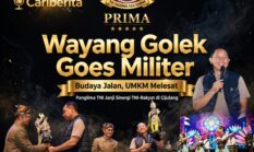 Wayang Golek Goes Militer, Panglima TNI Nonton Bersama Warga Cijulang